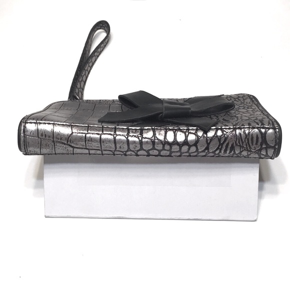 silver croc clutch bow NINE & CO - Picture 3 of 6